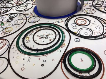 Multi-Colored Nitrile Butadiene Rubber O Ring Tan Minyak Layanan OEM / ODM